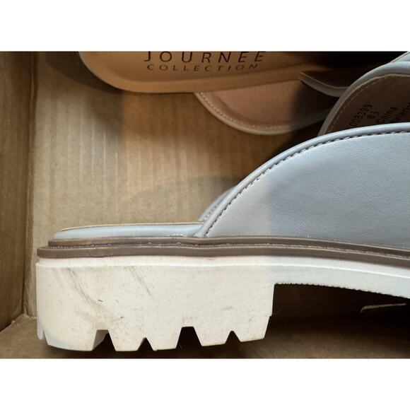 Journee Collection Shoes Womens Size 8.5 Miycah Loafer Slip On Platform Comfort - Picture 12 of 13